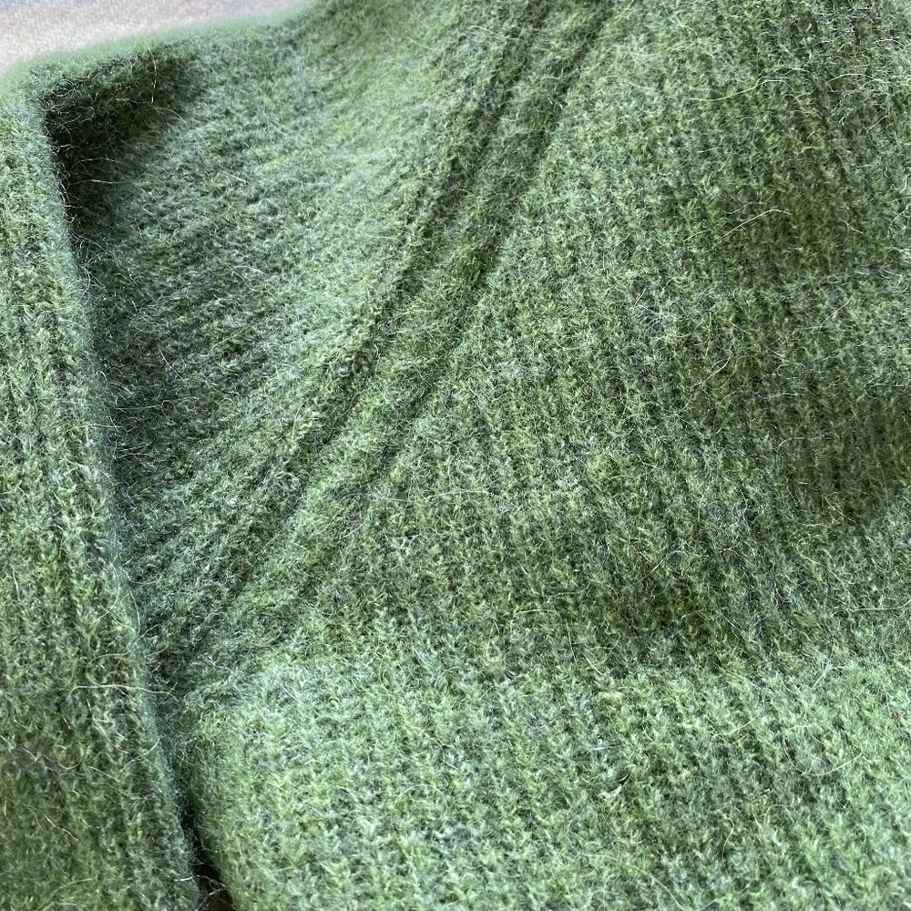 Sezane 'OTHELLO' in 'Laurel'  (XS) - Picture 4 of 10